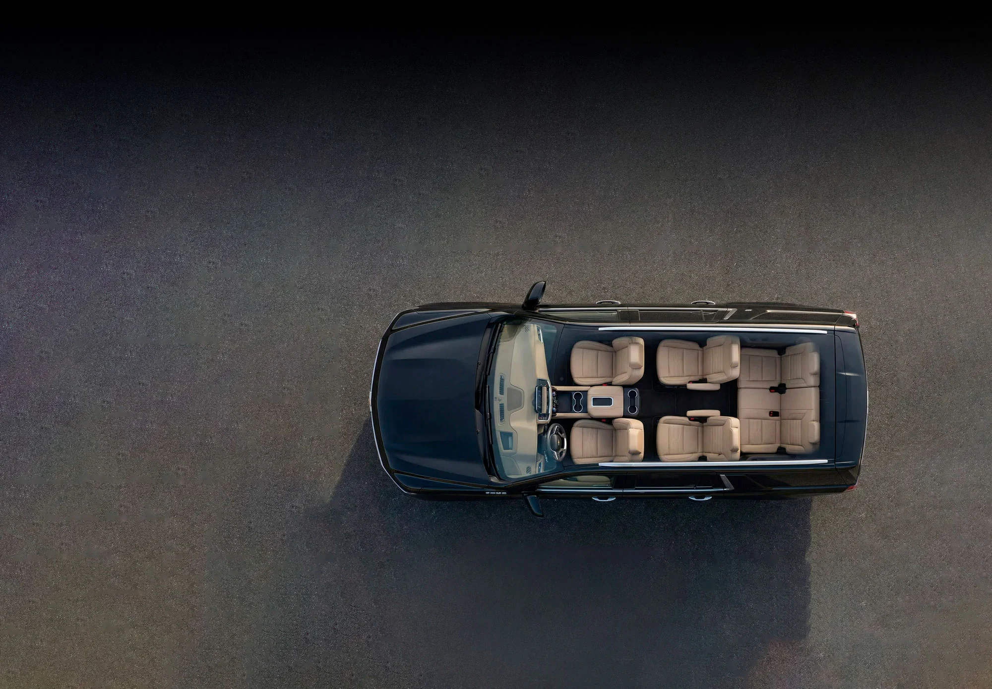 /assets/images/fleet-suburban-interior-top-view.webp